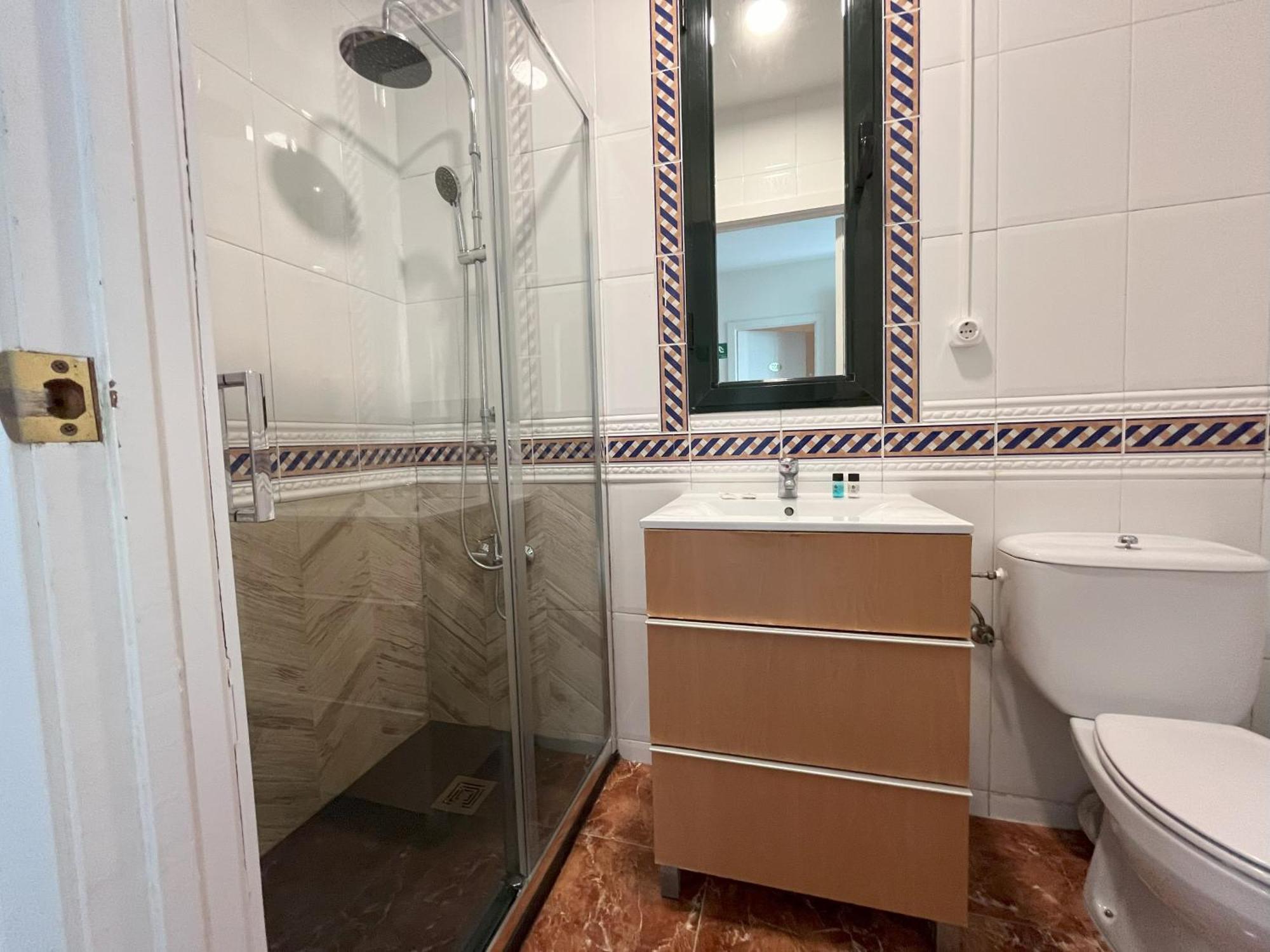 Double Room Private External Bathroom